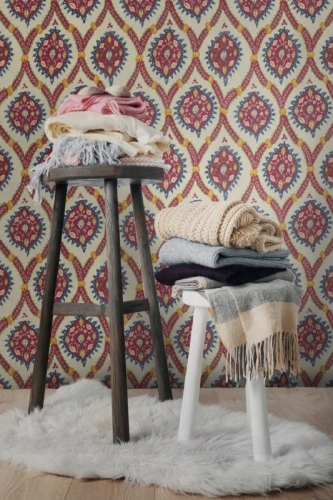 COLLECTABLES INTERIORS