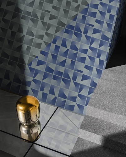 Wall and deco