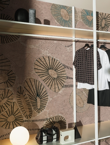 Wall and deco